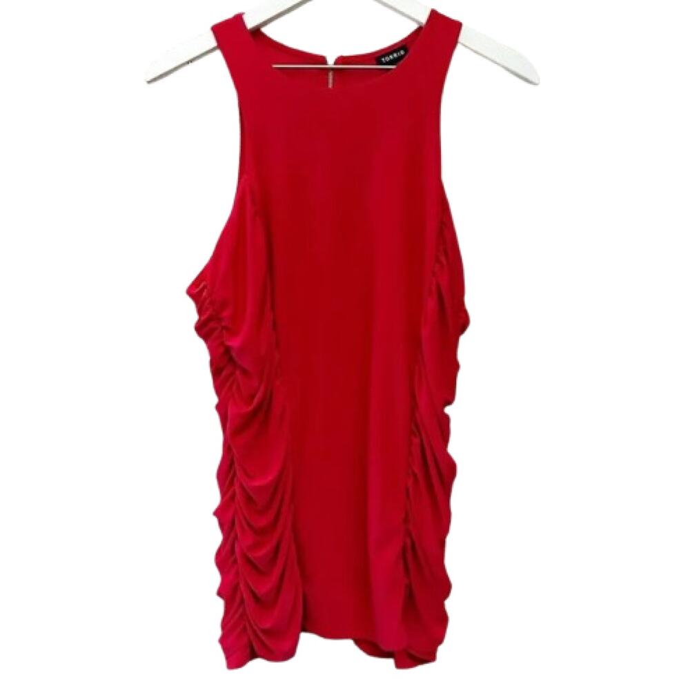 TORRID Red Sleeveless Side Ruched Zip Back Tank Top Plus Size 2 (2XL)